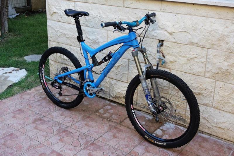 Клуб голубых (велосипедов). 38760-2